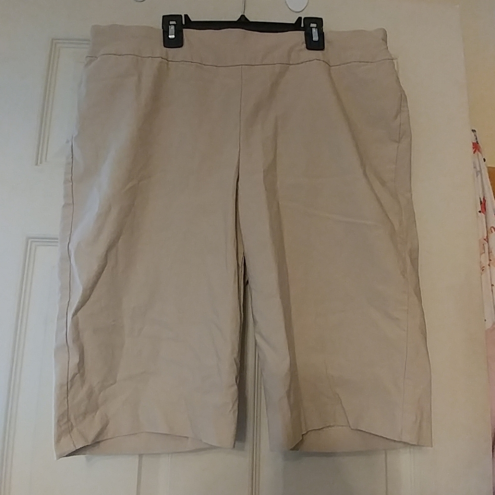💋 So Slimming Bermuda Shorts